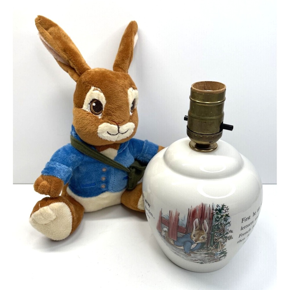 Vintage Wedgwood Beatrix Potter Peter Rabbit Table Lamp w/ Peter Rabbit Plush